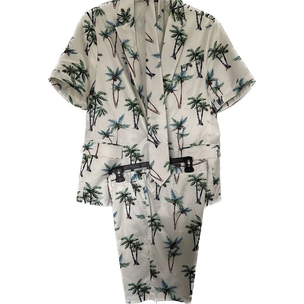Mage Male Tropical Shorts Suit w/ Tie Men’s Size Large NWT